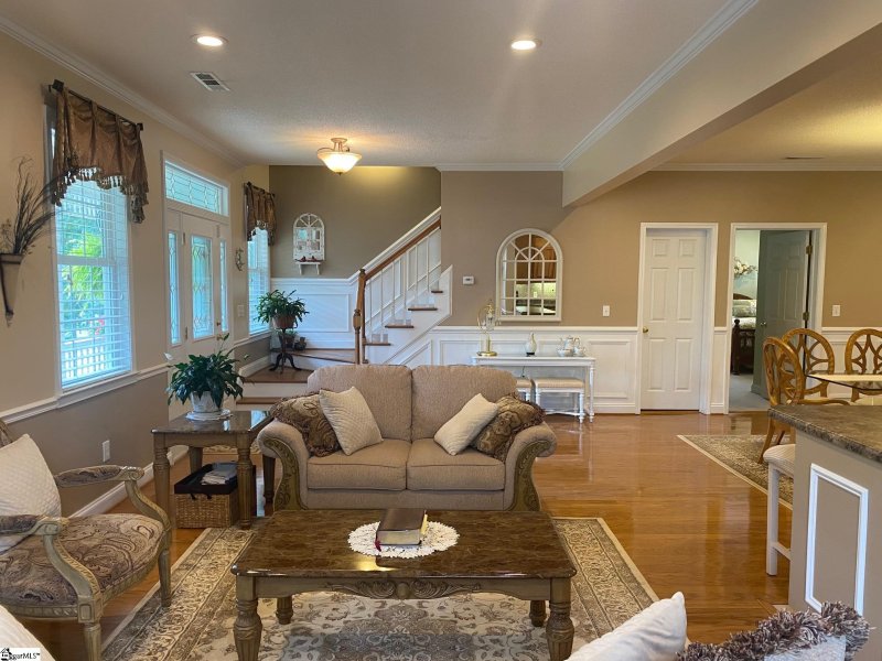 Property image 4 at 311 Chukar Way, Greenville, SC 29617