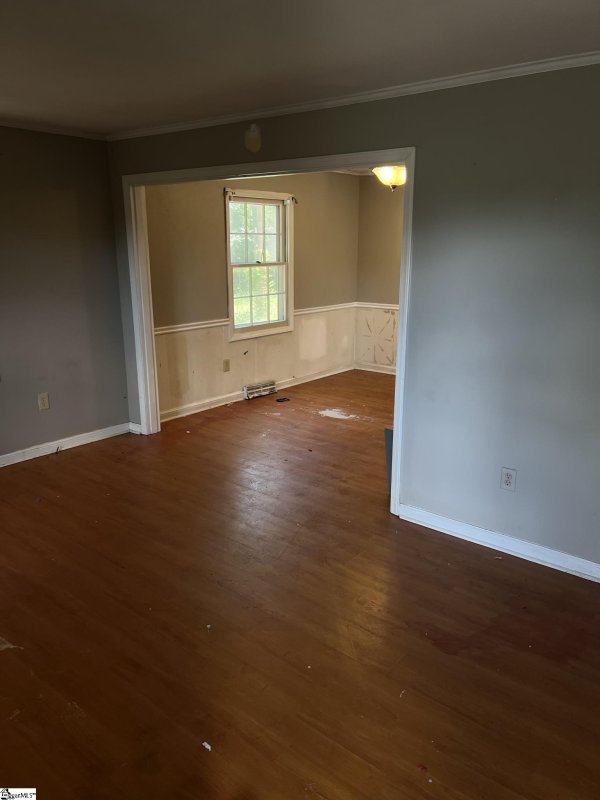 Property image 2 at 98 Stella Avenue, Greenville, SC 29609