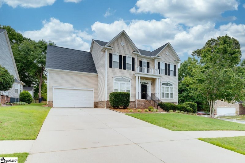 Property image 2 at 205 Wynterhall Drive, Simpsonville, SC 29681