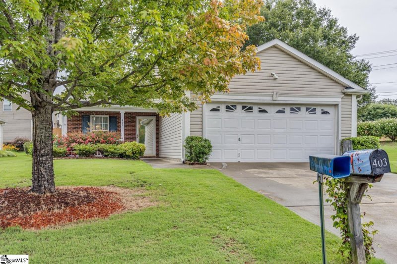 Property image 5 at 403 Hampton Ridge Drive, Greer, SC 29651