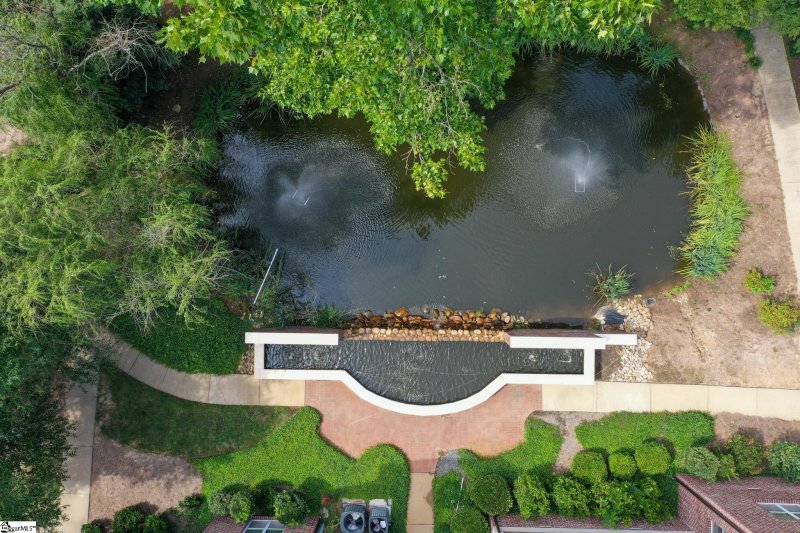 Property image 3 at 204 E Park Avenue, Greenville, SC 29601
