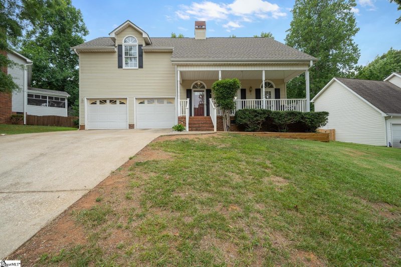 Property image 2 at 103 Harpers Ferry Court, Simpsonville, SC 29681