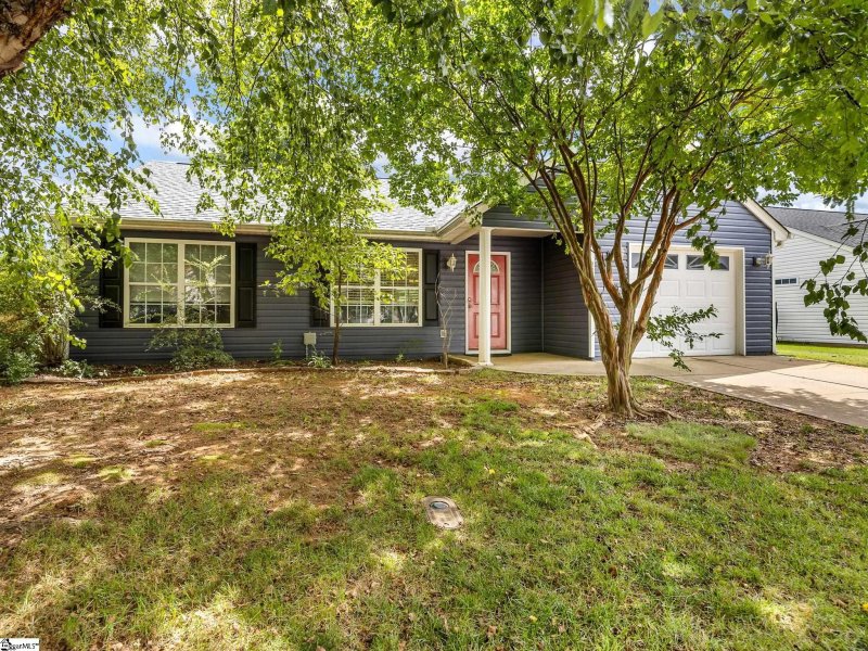 Property image 2 at 248 Spring Street, Duncan, SC 29334