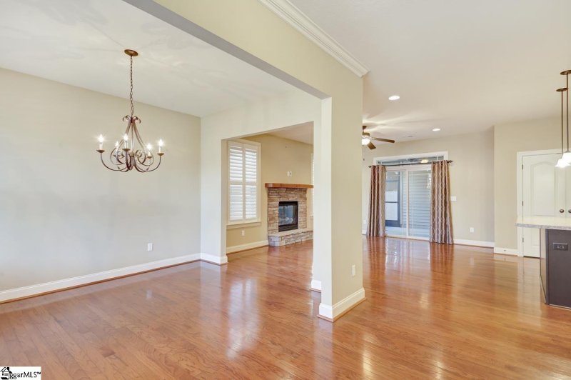 Property image 4 at 28 Dolerite Drive, Taylors, SC 29687