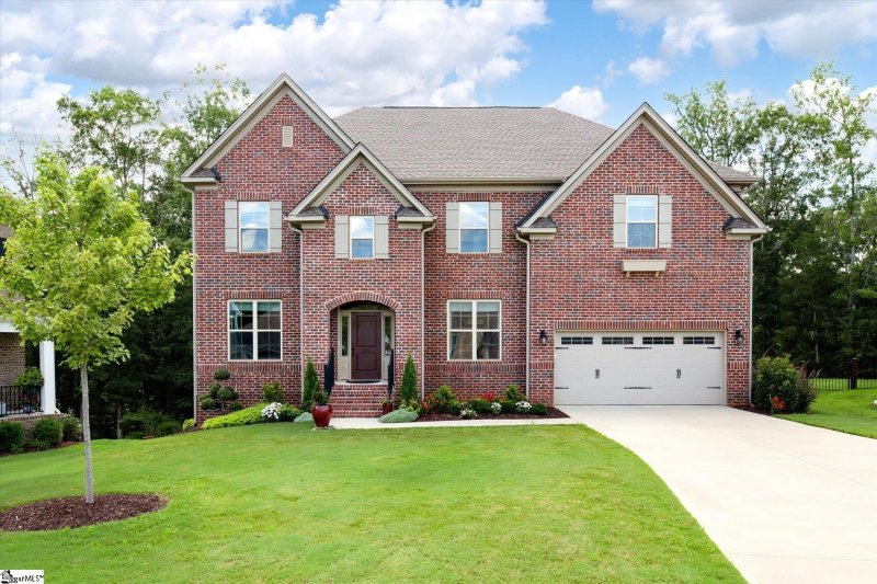 410 Arborwalk Court
