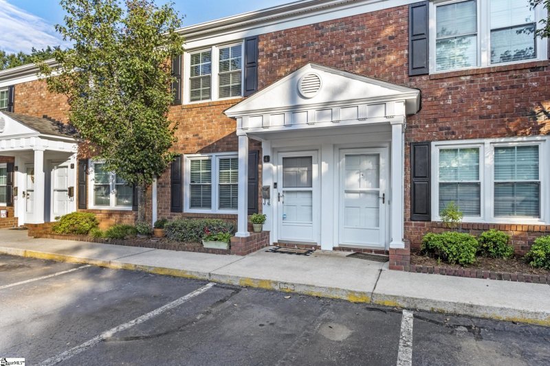 Property image 2 at 501 Edwards Road, Greenville, SC 29615