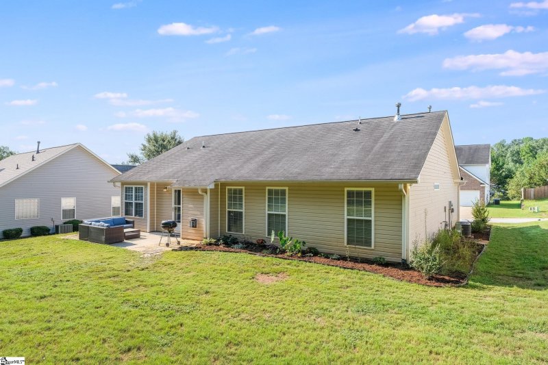 Property image 4 at 204 Fledgling Way, Easley, SC 29642