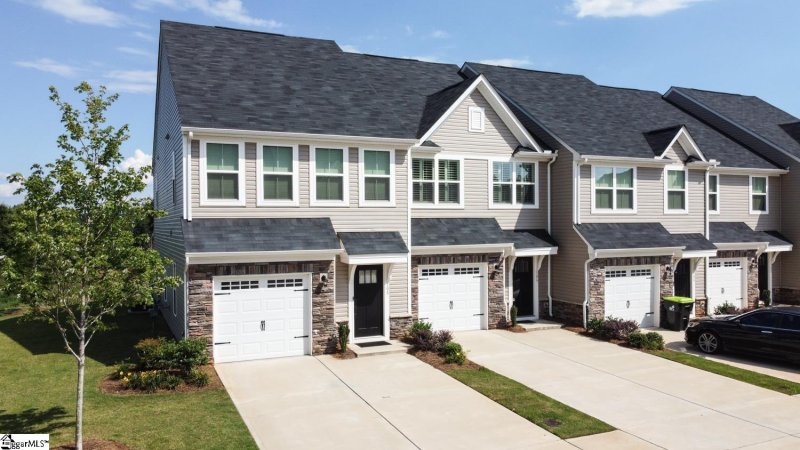 Property image 4 at 106 Roseridge Drive, Simpsonville, SC 29681