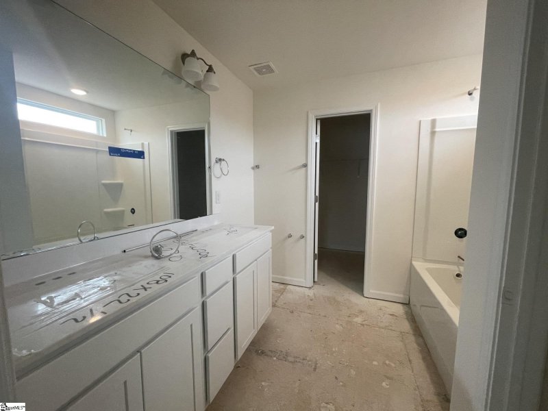 Property image 5 at 739 E Saddletree Drive, Woodruff, SC 29388