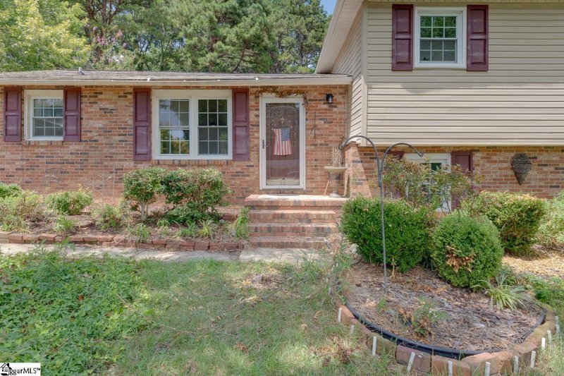 Property image 4 at 714 Fairview Street, Fountain Inn, SC 29644