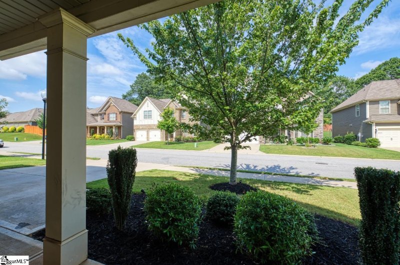 Property image 3 at 513 Bellgreen Avenue, Simpsonville, SC 29680