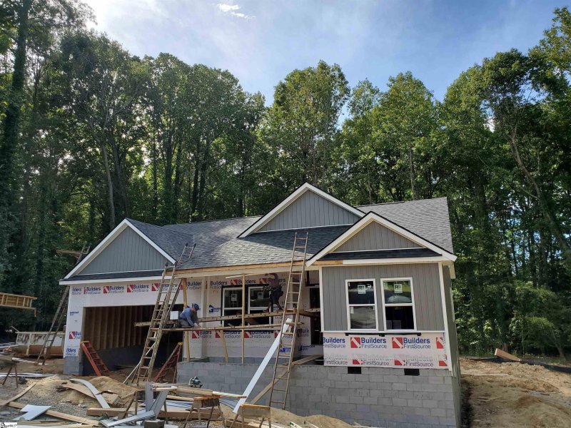 Property image 2 at 16 Kaplan Court, Spartanburg, SC 29302