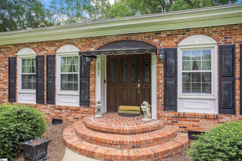 Property image 5 at 101 Gilder Creek Drive, Greenville, SC 29607