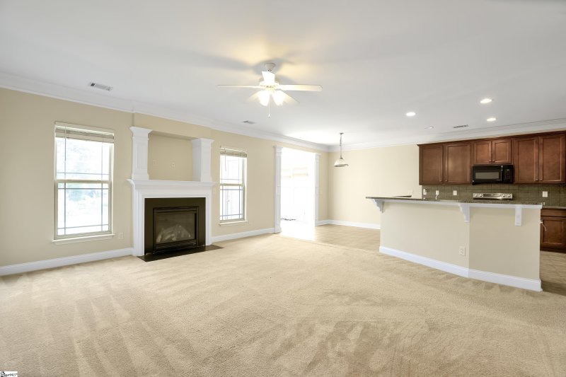 Property image 2 at 314 Park Ridge Circle, Greer, SC 29651