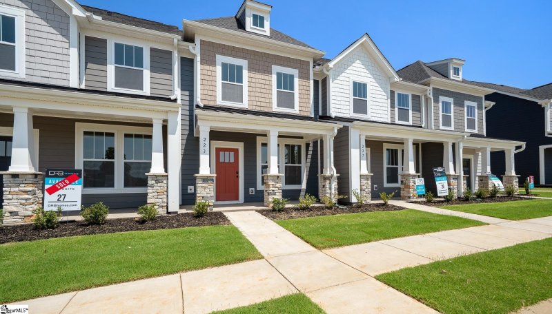 Property image 3 at 223 Dalmatian Drive, Spartanburg, SC 29307