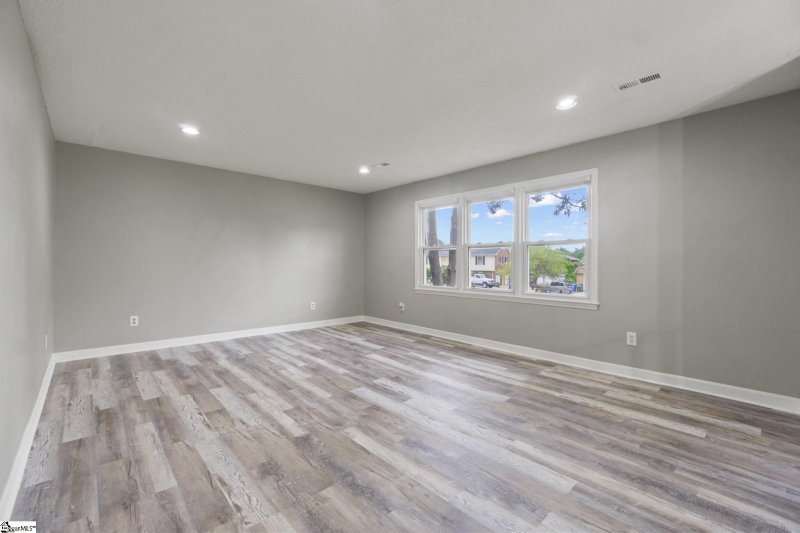 Property image 3 at 4209 Chaffee Road, Spartanburg, SC 29301