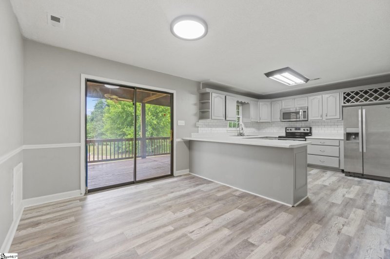 Property image 4 at 4209 Chaffee Road, Spartanburg, SC 29301