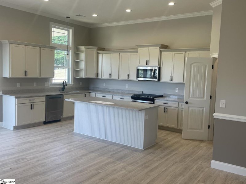 Property image 5 at 409 Drovers Court, Travelers Rest, SC 29690-9255