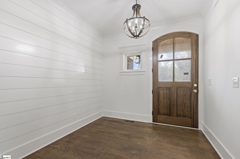 Property image 3 at 8 Angelo Court, Greenville, SC 29607