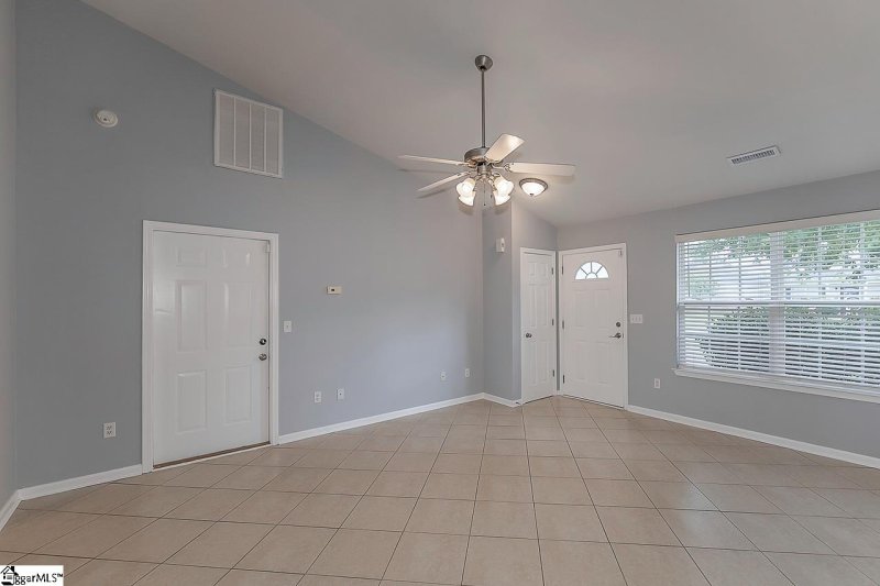 Property image 2 at 9 Catterick Way, Fountain Inn, SC 29644