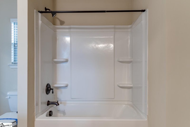 Property image 4 at 409 Simsbury Way, Greer, SC 29650