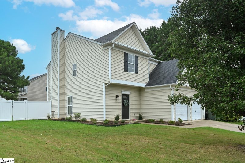 Property image 2 at 101 Sentry Way, Simpsonville, SC 29680