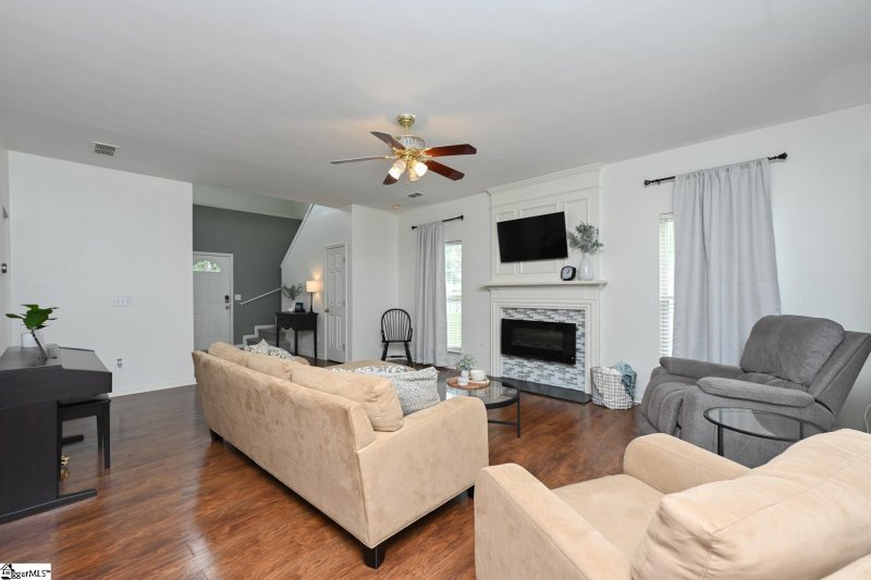 Property image 3 at 101 Sentry Way, Simpsonville, SC 29680