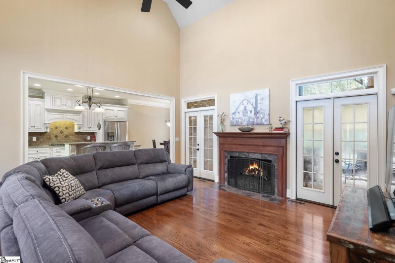 Property image 5 at 107 Kettle Oak Way, Simpsonville, SC 29680