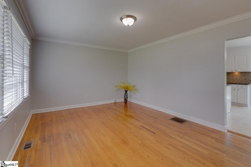 Property image 4 at 104 Leafwood Drive, Taylors, SC 29687