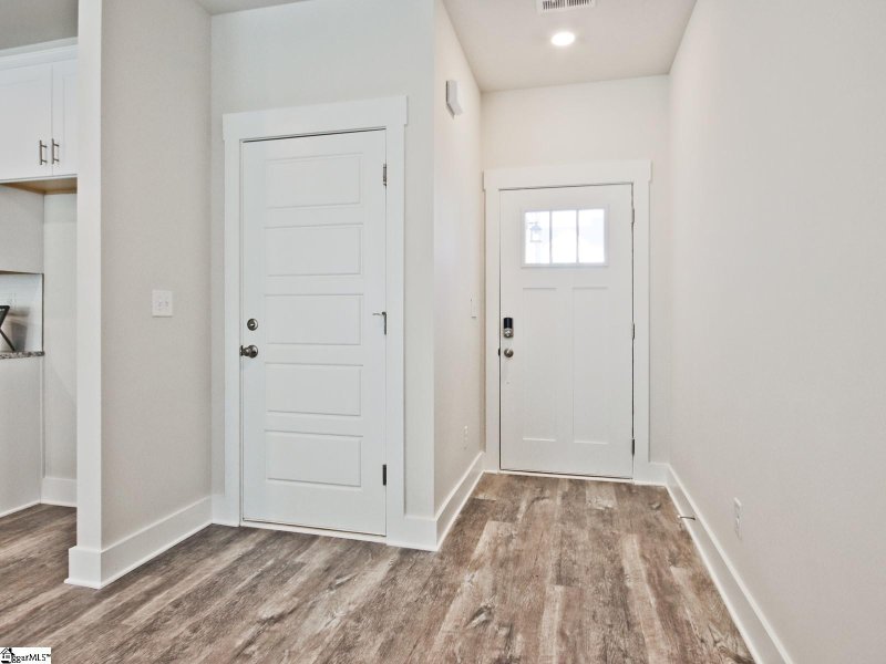 Property image 4 at 69 Galley Lane, Greenville, SC 29607