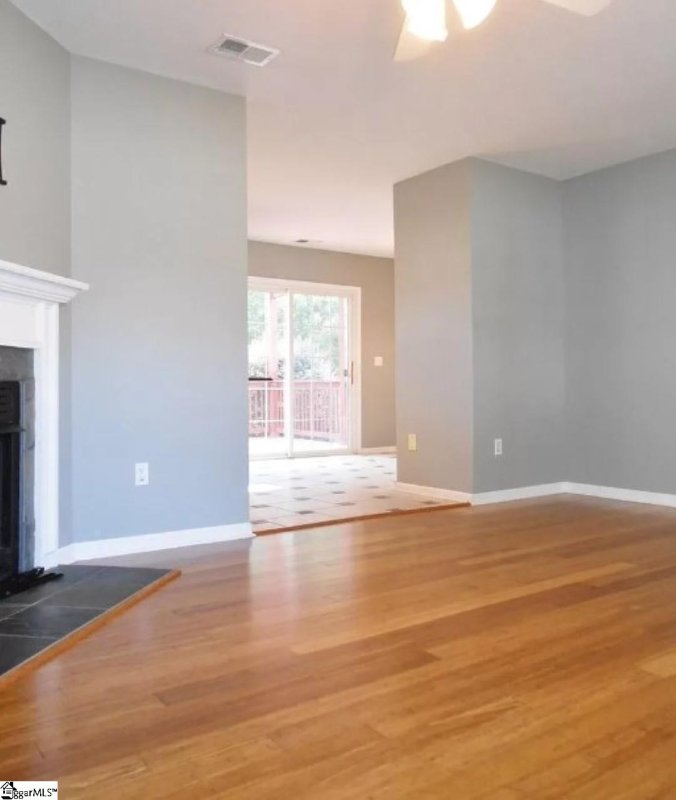 Property image 3 at 16 Laurelhurst Court, Greer, SC 29650
