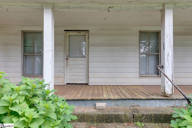 Property image 4 at 411 Edgemont Avenue, Greenville, SC 29617