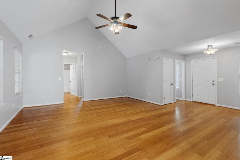 Property image 4 at 4 Chablis Court, Mauldin, SC 29662