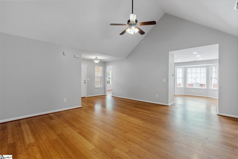Property image 5 at 4 Chablis Court, Mauldin, SC 29662