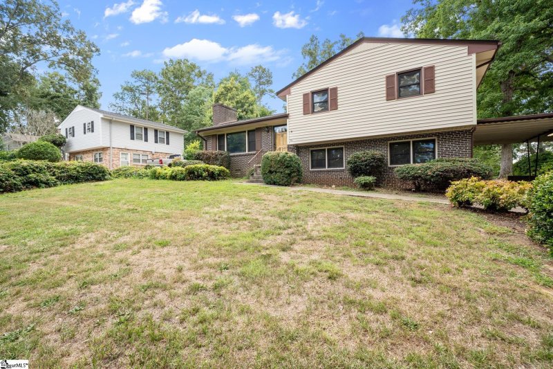 Property image 4 at 5 Cliffside Drive, Greenville, SC 29605