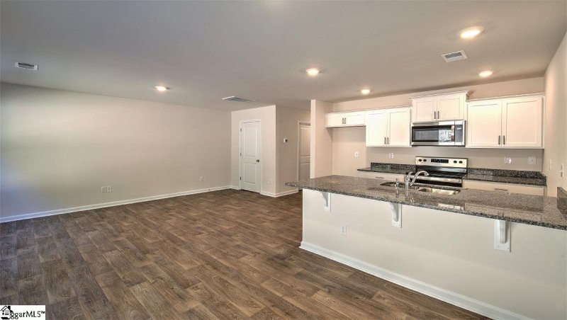 Property image 3 at 407 Oakmont Valley Trail, Seneca, SC 29678