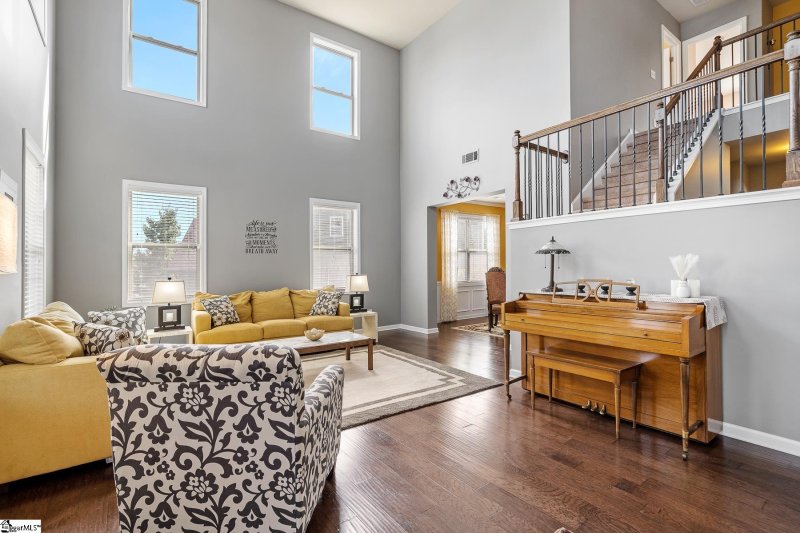 Property image 3 at 253 Raven Falls Lane, Simpsonville, SC 29681