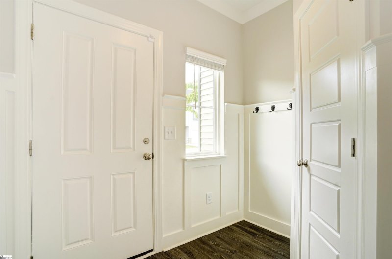 Property image 2 at 123 Bluet Lane, Taylors, SC 29687