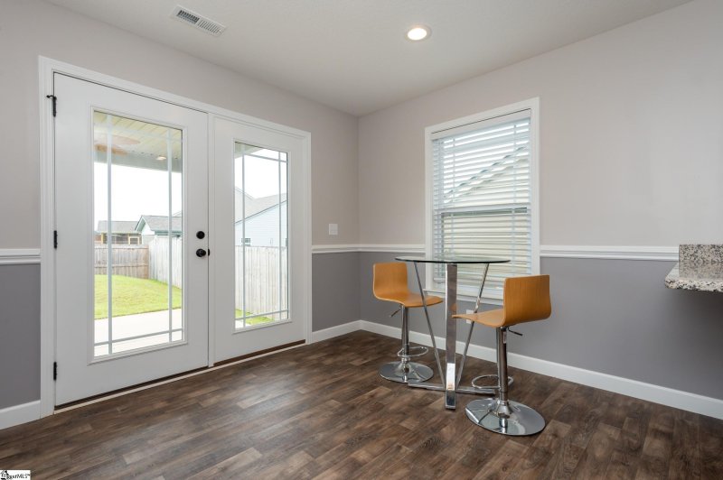 Property image 3 at 409 Thomas Edwards Lane, Greer, SC 29651