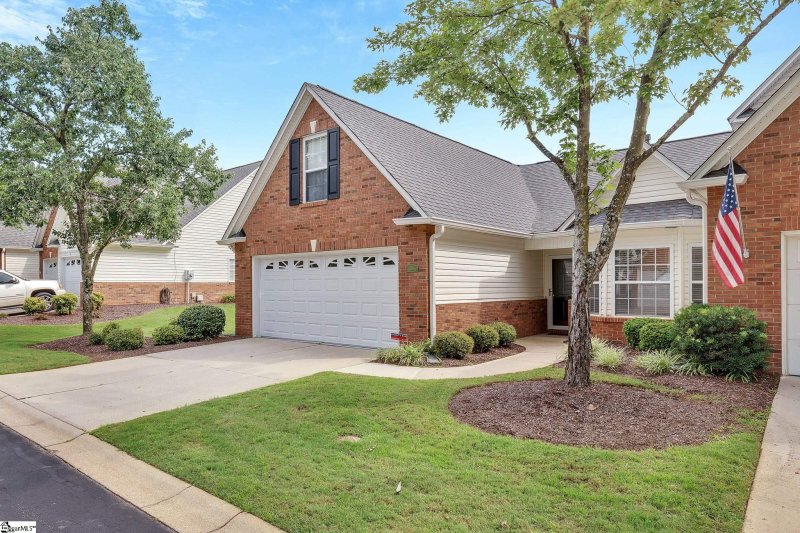Property image 3 at 109 Wyndham Court, Greenville, SC 29615-5467