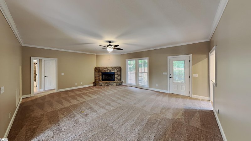 Property image 3 at 111 Bellamy Close, Greer, SC 29651