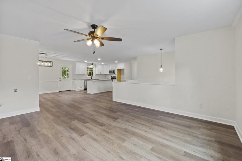 Property image 4 at 123 brookbend Road, Mauldin, SC 29662