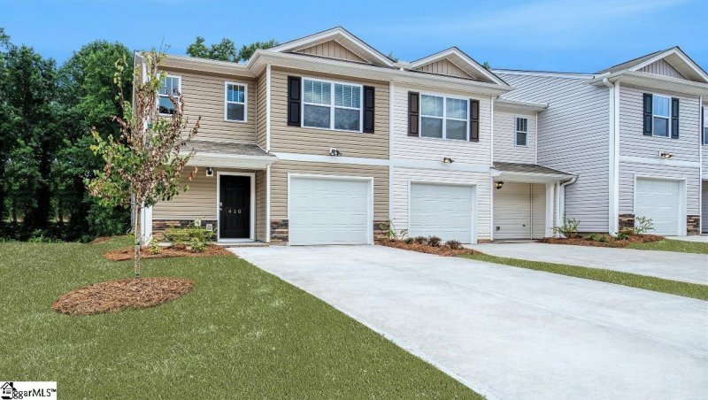 101 Oakmont Valley Trail