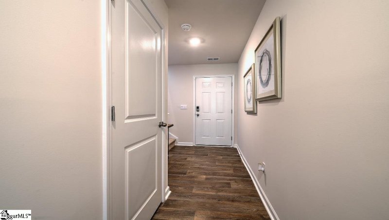 Property image 3 at 103 Oakmont Valley Trail, Seneca, SC 29678