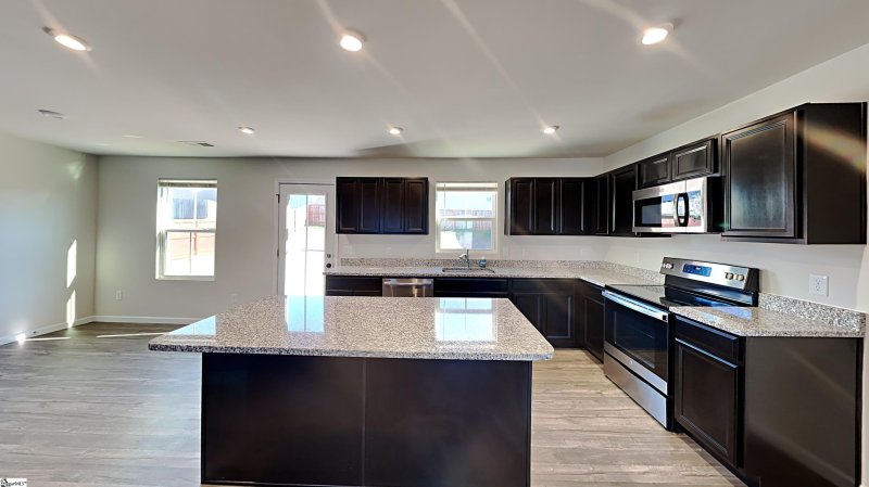 Property image 2 at 810 Speakeasy Lane, Inman, SC 29349