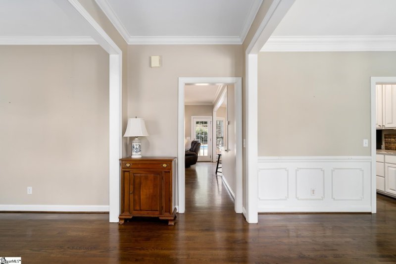 Property image 4 at 4 Grape Vine Court, Greenville, SC 29607