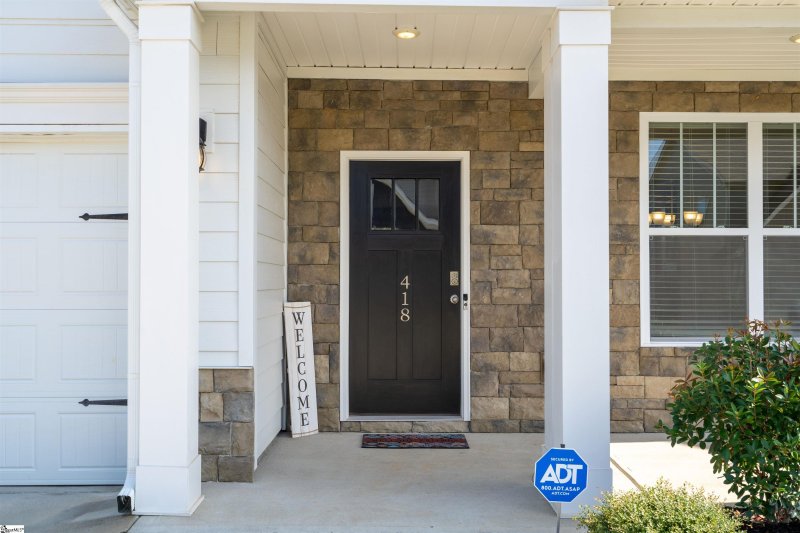 Property image 2 at 418 Hilburn Way, Simpsonville, SC 29680
