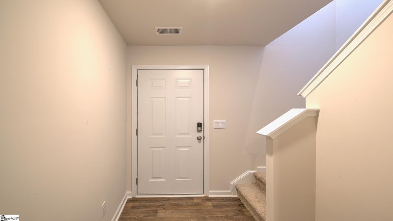 Property image 2 at 510 Oakmont Valley Trail, Seneca, SC 29678