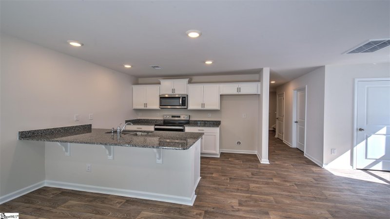 Property image 3 at 510 Oakmont Valley Trail, Seneca, SC 29678