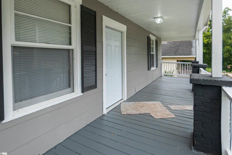 Property image 3 at 295 WERTS Street, Greenville, SC 29605